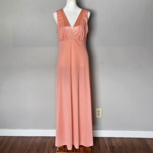 Vanity Fair 70s Silky Soft Nylon Peach Orange Sherbet Maxi Gown Slip Dress 34 EU